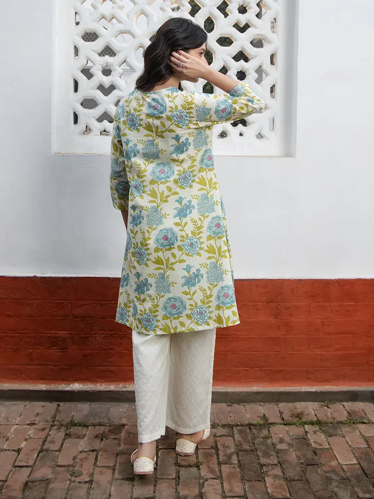 PF000258-4.webp