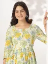 PF000537-8.webp