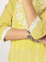 PF000713-5.webp