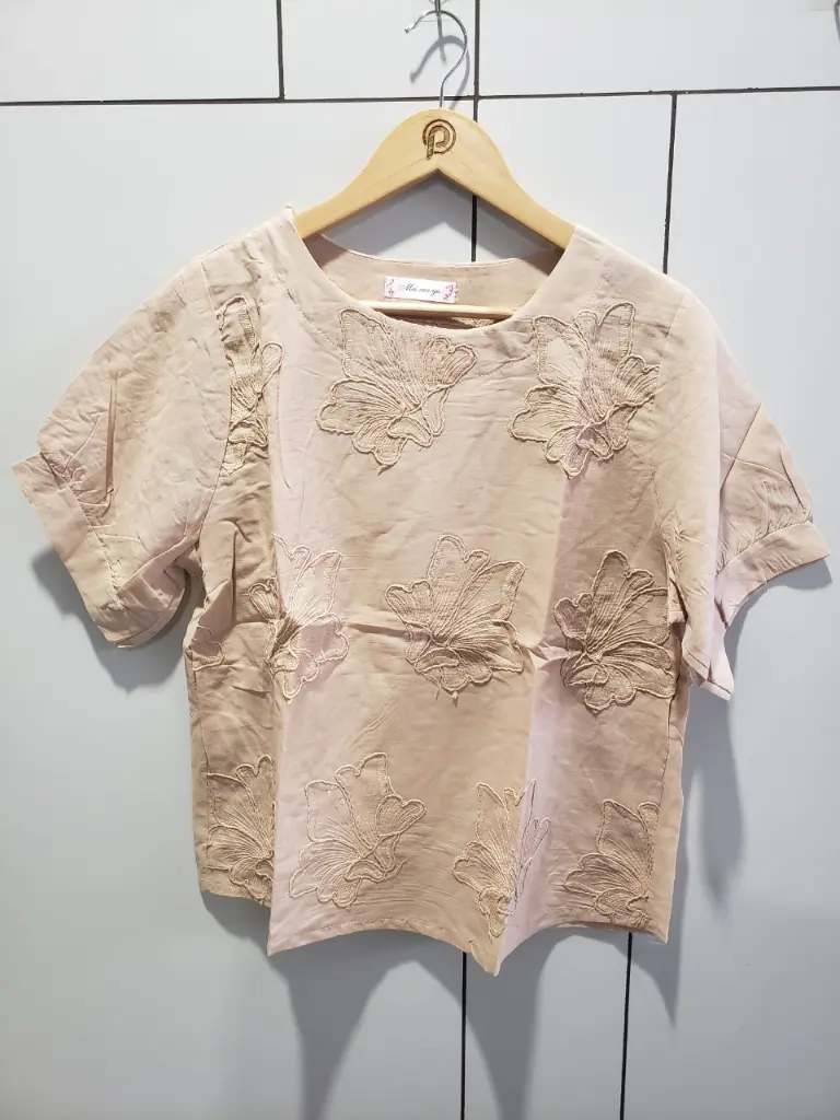 Nude Blossom Premium Soft Linen Top