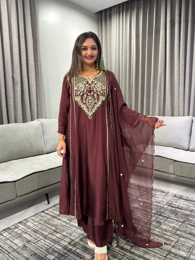 Deep Burgundy Festive Elegance Set