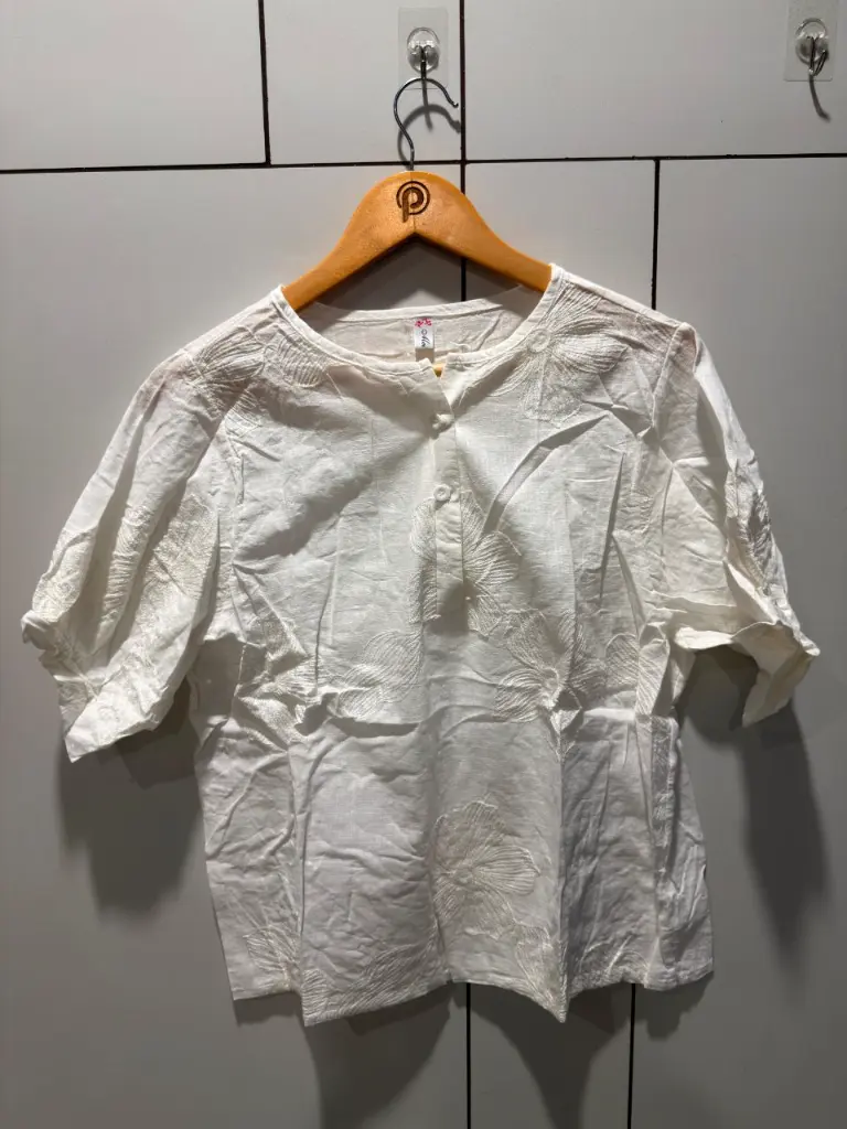 Pure White Floral Threadwork Free Size Linen Top
