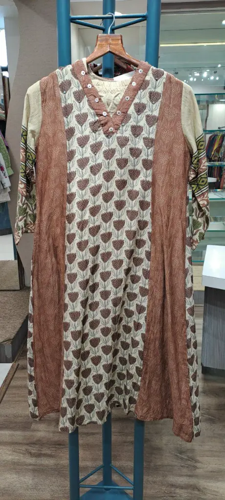 Terracotta Brown Floral Hand-Worked Viscose Crepe kurta Set