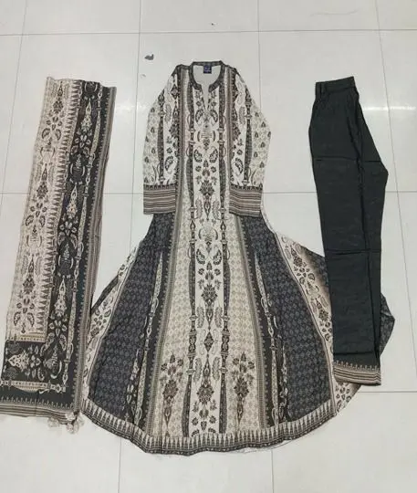 Charcoal & Off-White Anarkali Muslin Crepe 3-Piece Kurta Set