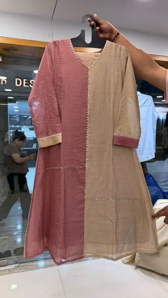Dusty Rose & Beige Color-Blocked Pure Mull Chanderi 3-Piece Kurta Set