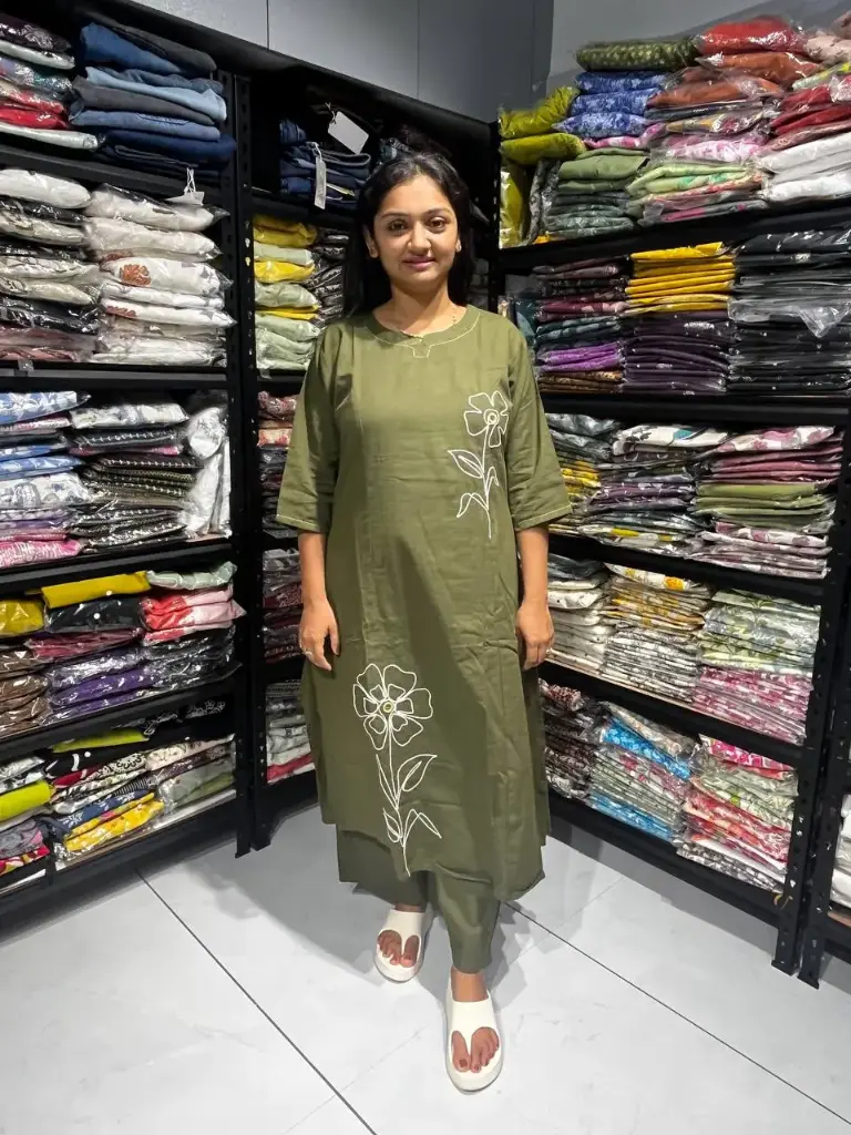 Olive Glow Mirror Embroidered Set