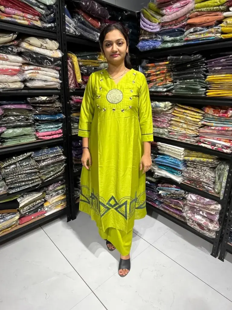 Lime Glow Silk Cotton Mirrorwork Set