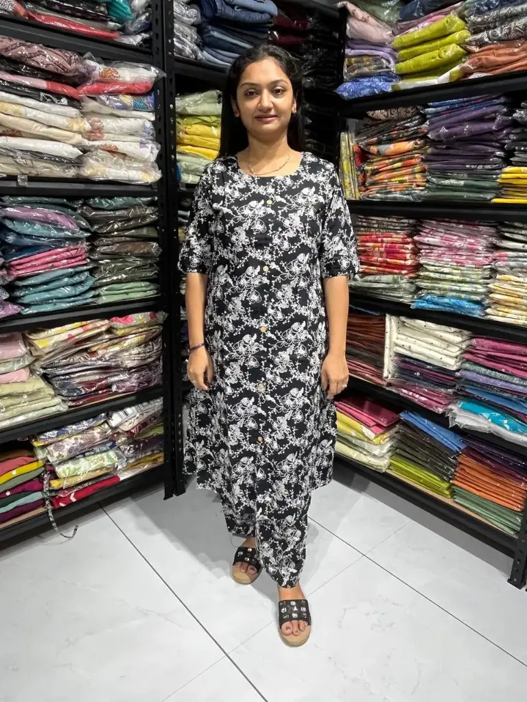 Nyra Bold Floral Cotton Set