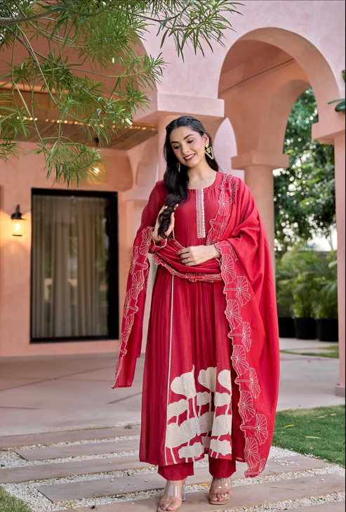 Red Mul Chanderi Embroidered Kurta Suit Set With Applique Work