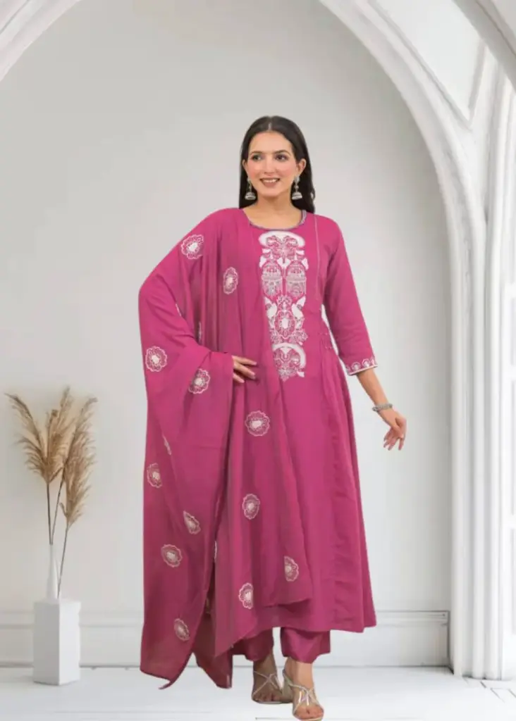 Tanishka Hand-Embroidered Magenta Mull Chanderi Suit Set