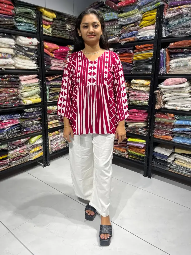 Wine & White Geometric V-Neck Rayon Tunic Top