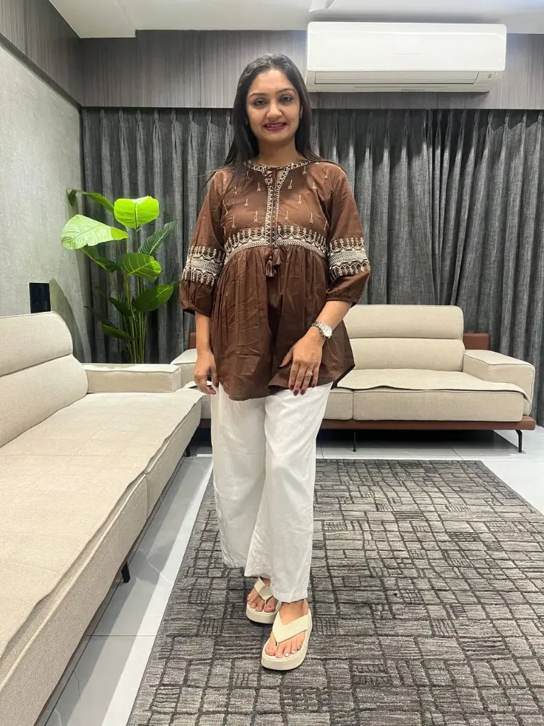 Cocoa Bloom Embroidered Cotton Tunic