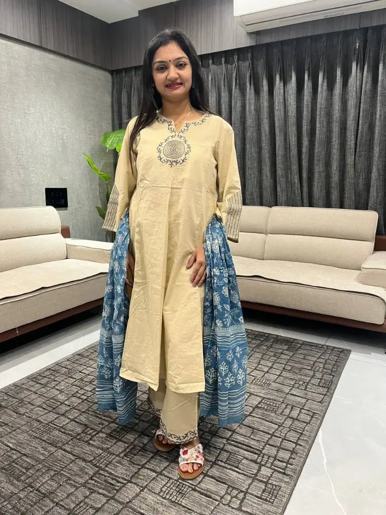 TARANG ELEGANT BEIGE KURTA SET WITH CONTRAST DUPATTA