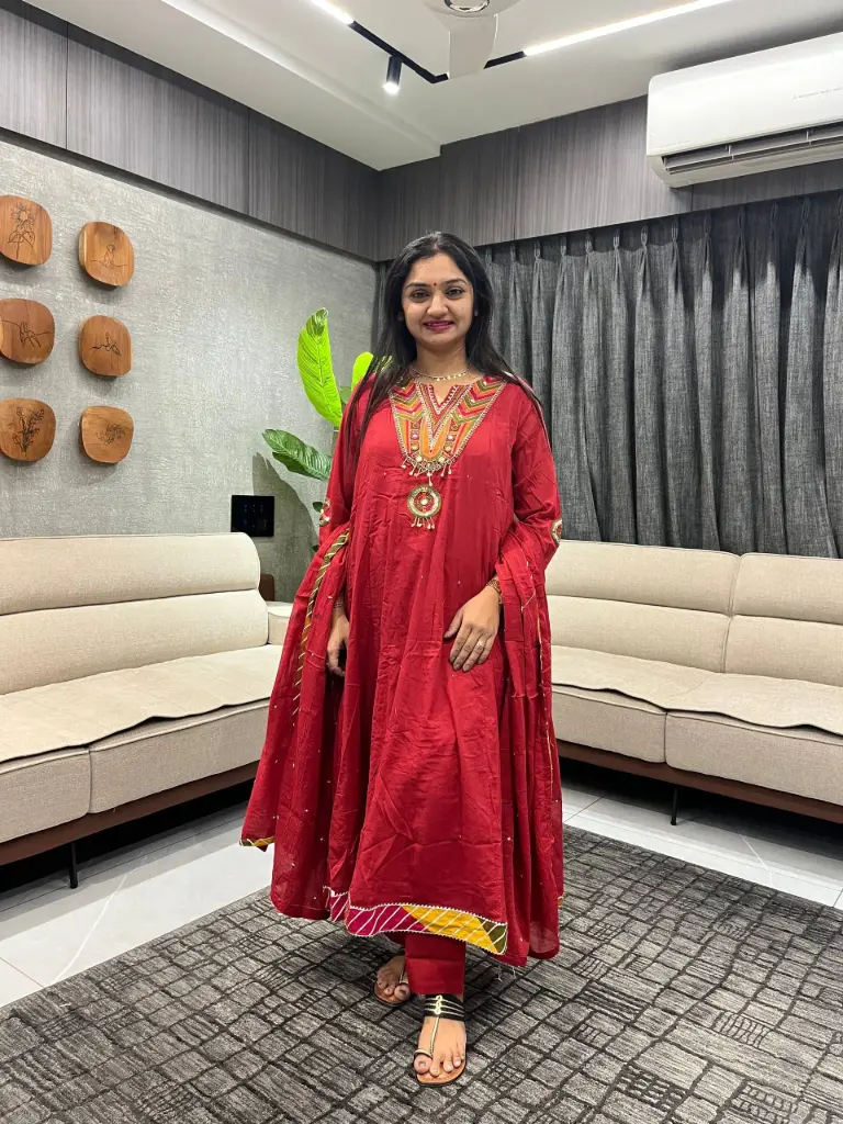 Royal Red Mull Cotton Set