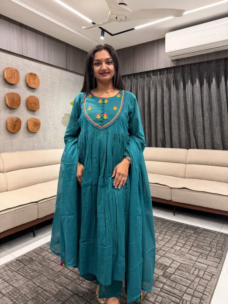 Emerald Grace Cotton Suit Set