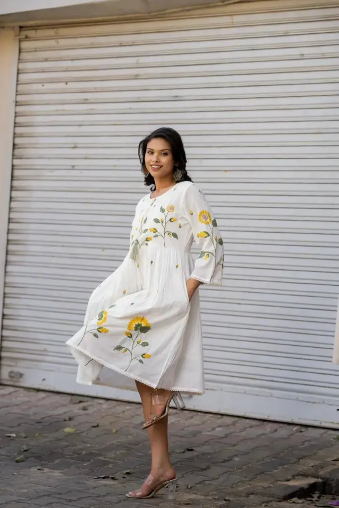 Floral Embroidered Mull Mull Cotton Tunic