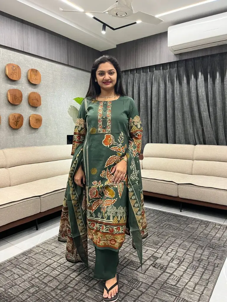 Emerald Garden Printed Cotton Suit Set
