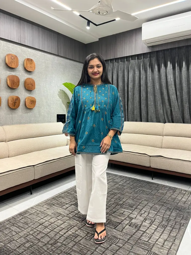 Teal Grace Dobby Cotton Top