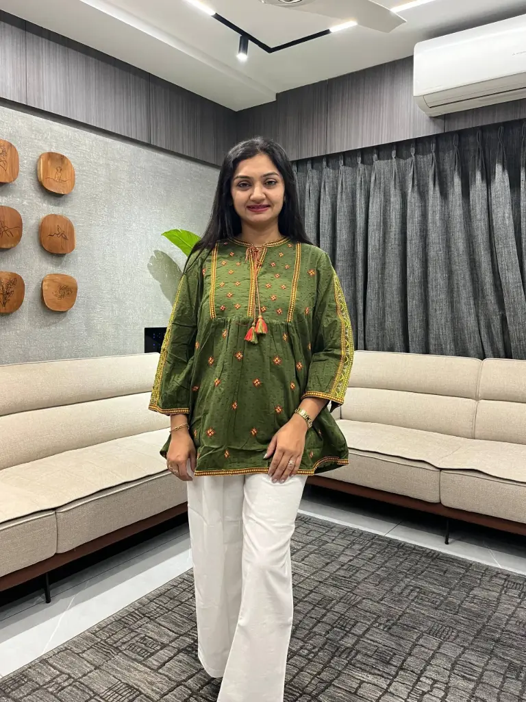 Olive Charm Dobby Cotton Top