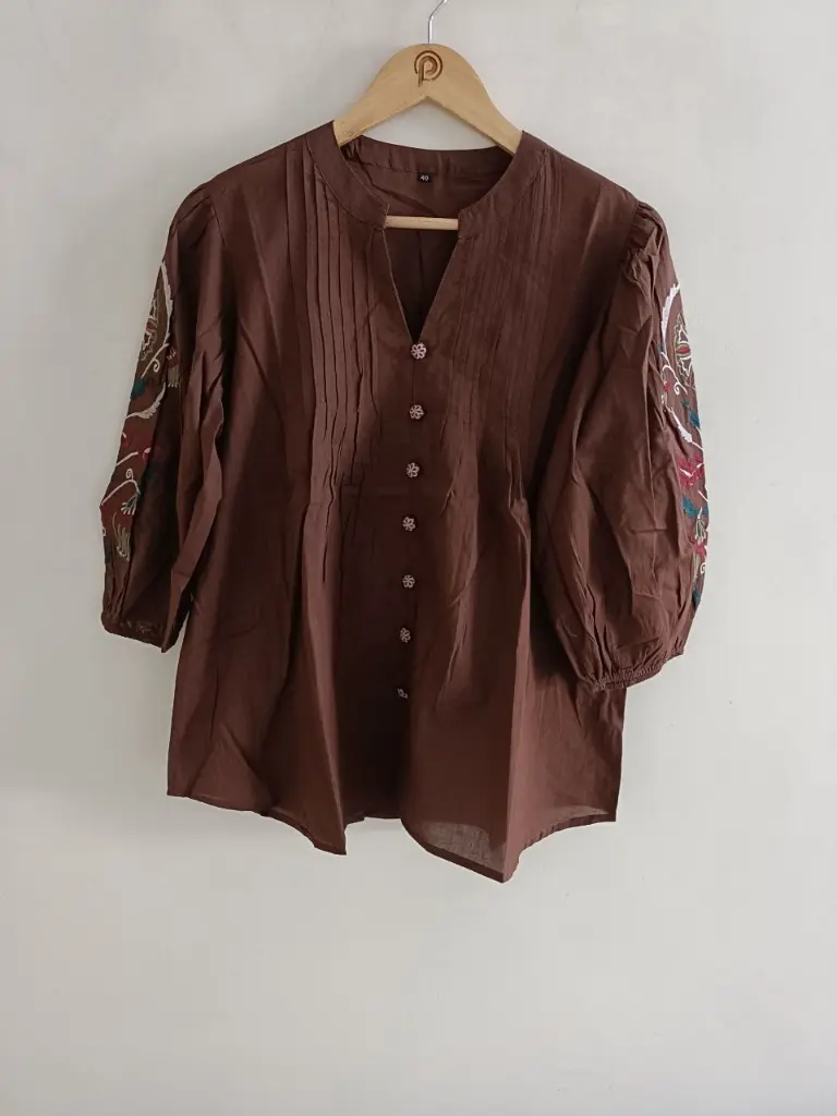 Cocoa Bloom Pleated Cotton Top