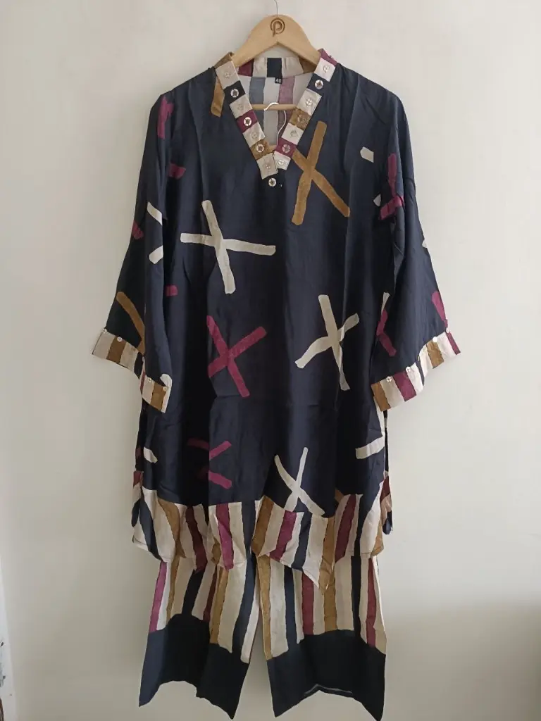 Midnight Cross Muslin Set