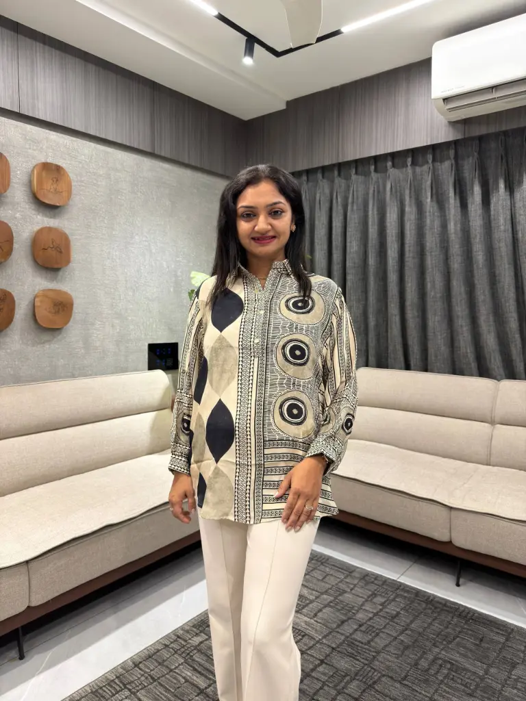 Monochrome Art Crepe Top