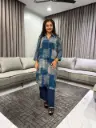 Teal Mosaic Geometric Crepe Set