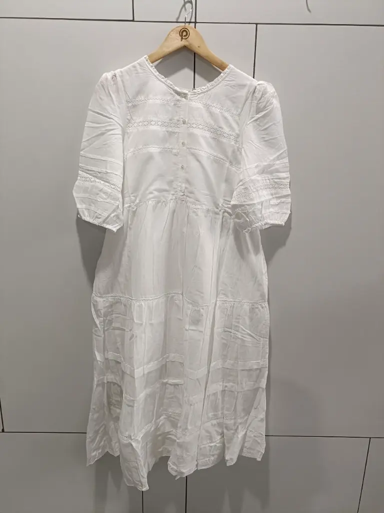 Snow Grace Cotton Dress