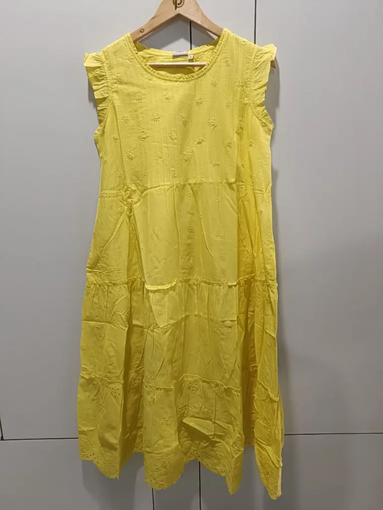 Daisy Charm Tiered Dress
