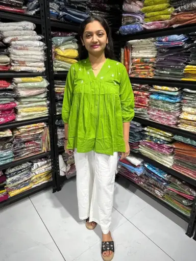 Wild greenRadiance Pleated Cotton Embroidery Top