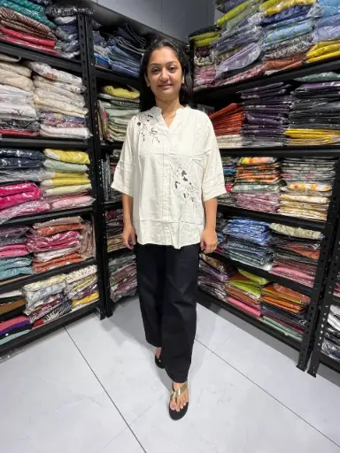 Off white Embroidered Linen Cotton Relaxed Fit Top