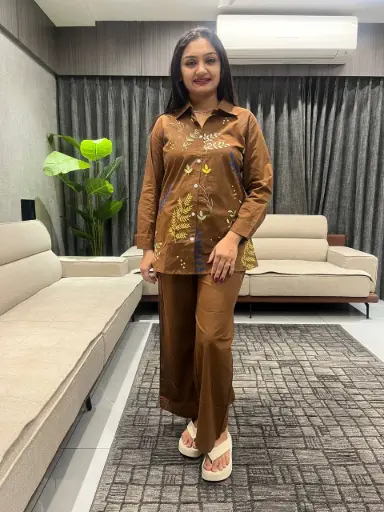 Earthleaf Embroidered Cotton Co-Ord Set