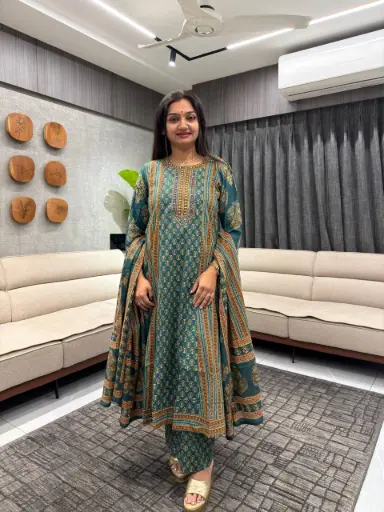 Royal Green Heritage Suit Set