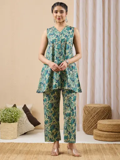 Light Green Pure Cotton Floral Printed A-line Co-ord Set