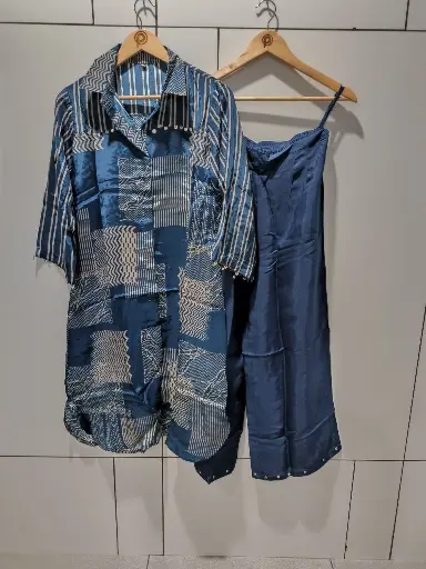Teal Mosaic Geometric Crepe Set