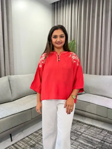 [2499] Coral Bloom Embroidered Soft Linen Top