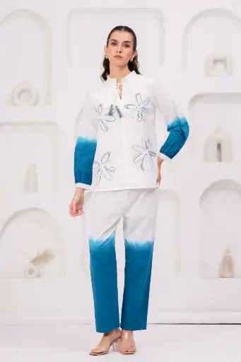 [2565] Teal Blue Dip-Dye Floral Embroidered Cotton Co-Ord Set