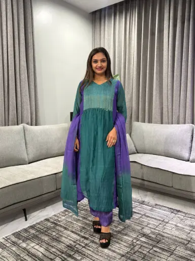 [2626] Peacock Aura Banarasi Mull Chanderi Kurta Set