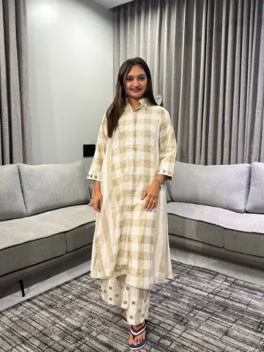 [2712] Beige & Off-White Checked Handloom Cotton Kurta Set