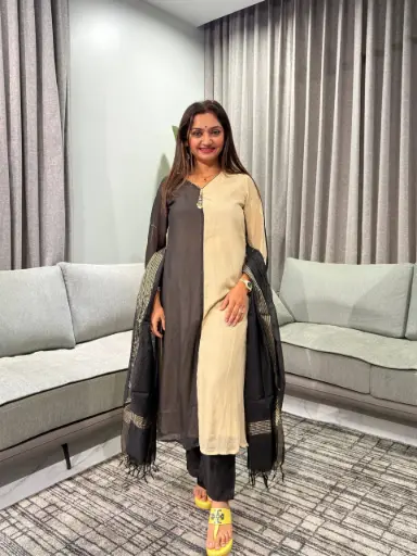 [2951] Black & Beige Mull Cotton Color-Blocked Kurta Set