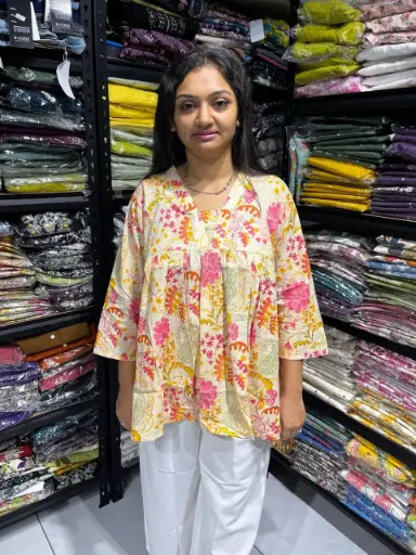 Mehak Breezy Floral Printed Tunic