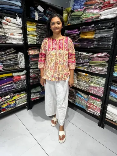 Gulzar Charm mul cotton Tassel Tunic